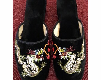 asian velvet slippers Asian velvet slippers